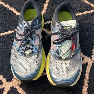 Women's New Balance Shoes